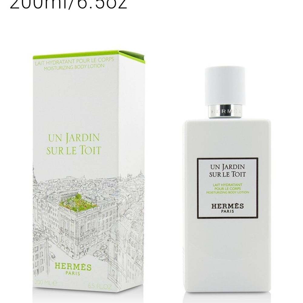Hermès Un Jardin Sur Le Toit Body Lotion & Bags Come With Purchase.
